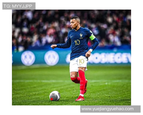 姆巴佩引领法国队重返巅峰未来足球巨星的崛起之路 姆巴佩引领法国队重返巅峰未来足球巨星的崛起之路