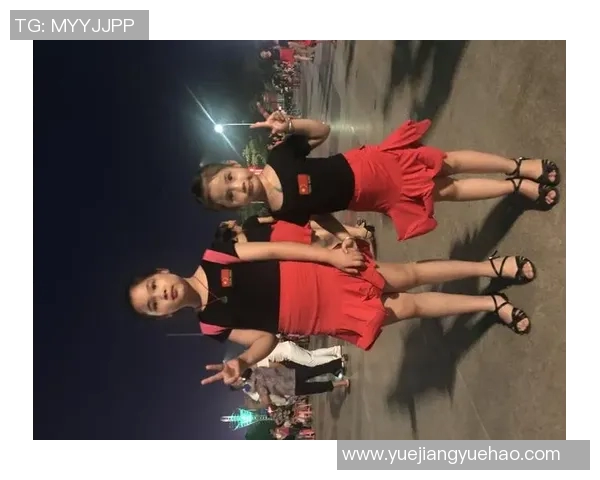 张昊的奋斗故事：从普通少年到行业领军人物的成长历程与启示