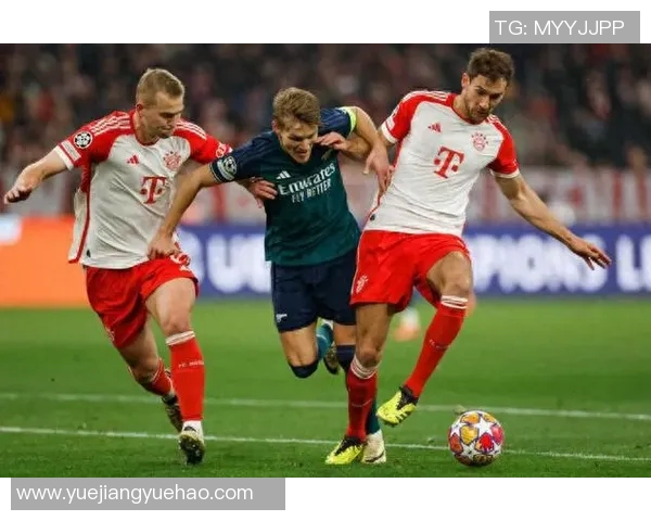 杜塞多夫与菲尔特的激烈对决展现足球魅力与战术智慧的较量