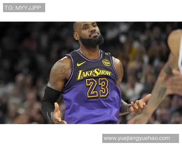 湖人对阵爵士精彩解说回顾与赛后分析全景呈现