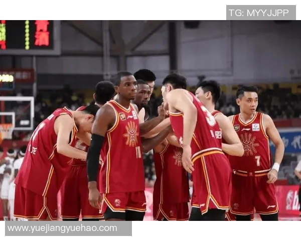 原帅的崛起之路:从默默无闻到备受瞩目的篮球新星 原帅的崛起之路:从默默无闻到备受瞩目的篮球新星