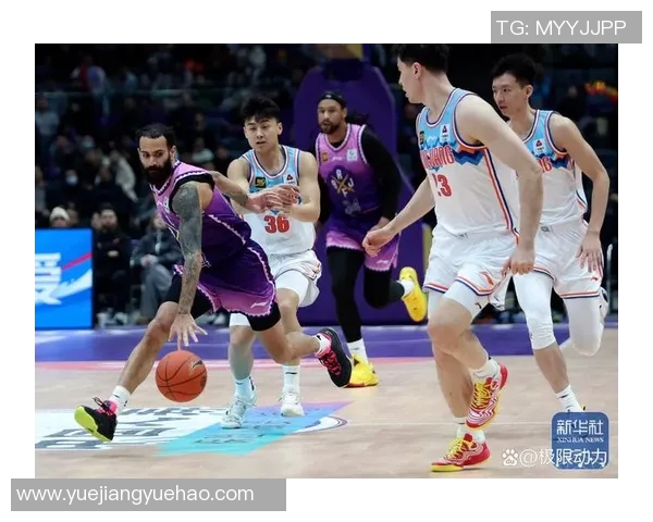 2017年CBA新疆队与辽宁队精彩对决回顾及赛后分析