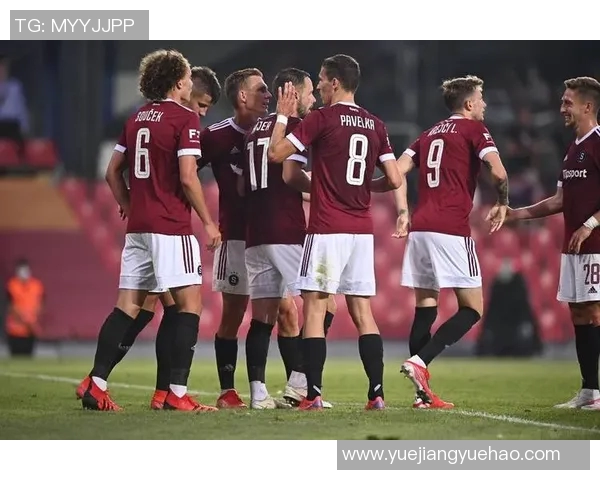 萨迪纳摩迎战特斯巴达全力争胜展现球队实力与战术魅力