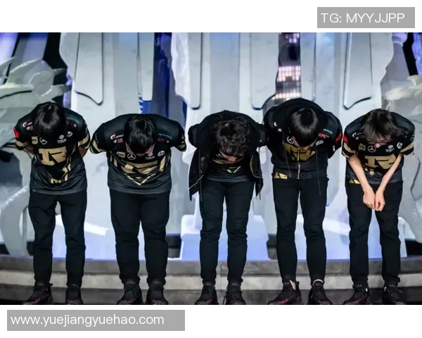 CSGO战术解析：揭秘RNG战队中路突破的成功秘诀与策略