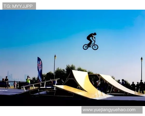 深圳极限运动队创下新纪录耐力排名引发广泛关注与热议